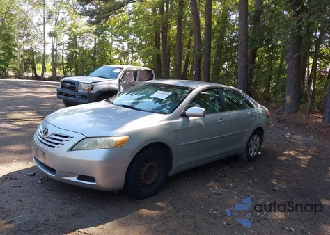 2007 Toyota Camry Le из США, поврежденный, VIN 4T1BE46K77U635208
